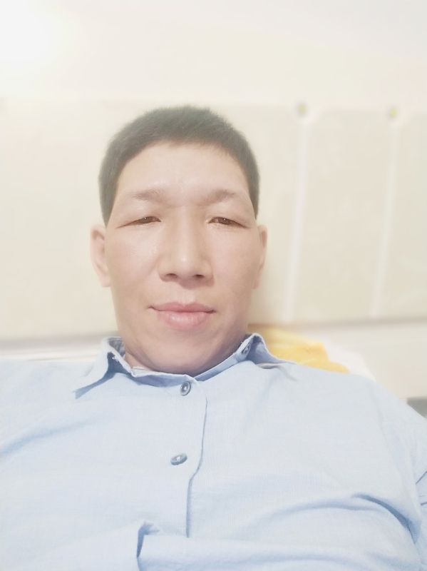 寂寞的等待的第一张照片--巴中闪婚服务中心