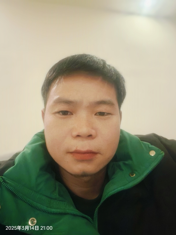 大哥本地的的第一张照片--巴中闪婚服务中心